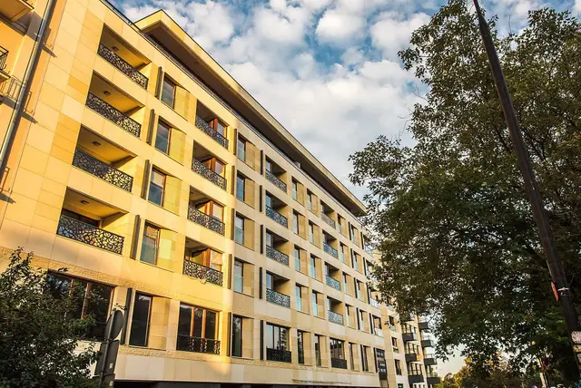 Solec Residence — zdjęcie budynku