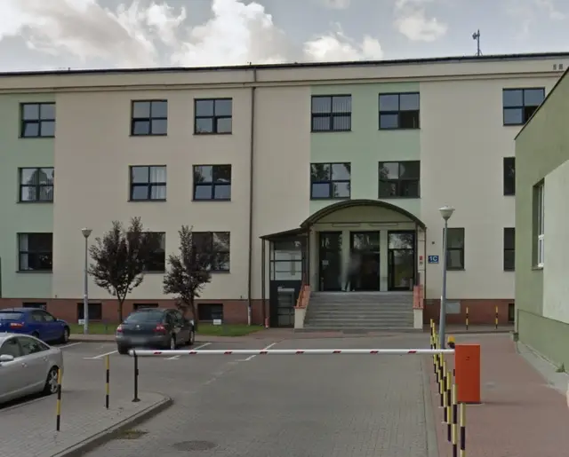 Solidarności 1C — zdjęcie budynku