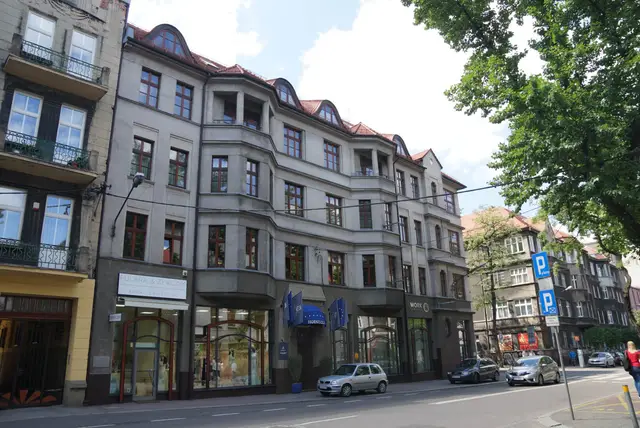Kopernika 6 — zdjęcie budynku