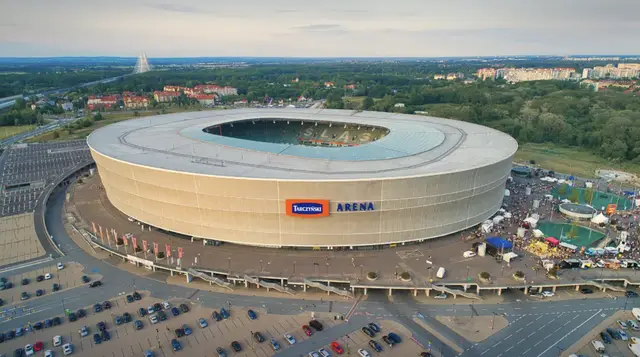 Tarczyński Arena — zdjęcie budynku
