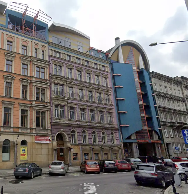 Rejtana 11 — zdjęcie budynku