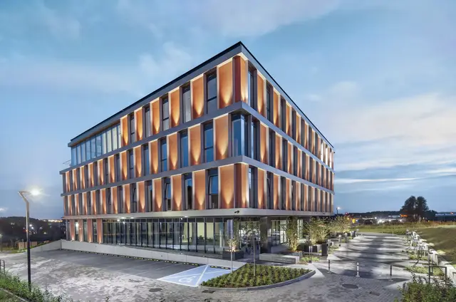 Matarnia Office Park Etap II — zdjęcie budynku