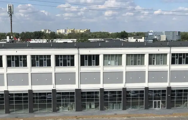 Elektronowa — zdjęcie budynku