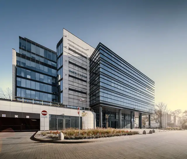 Sterlinga Business Center — zdjęcie budynku