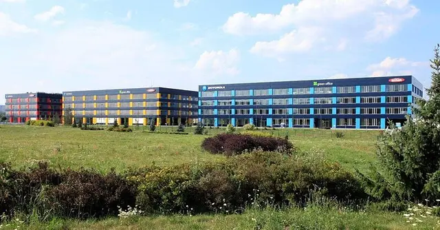 Green Office Park B — zdjęcie budynku