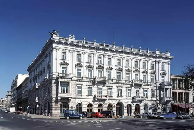 Griffin House — zdjęcie budynku