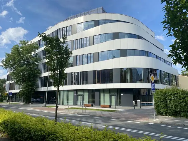 Moon Office — zdjęcie budynku