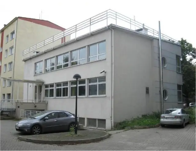 Królewska 63 — zdjęcie budynku