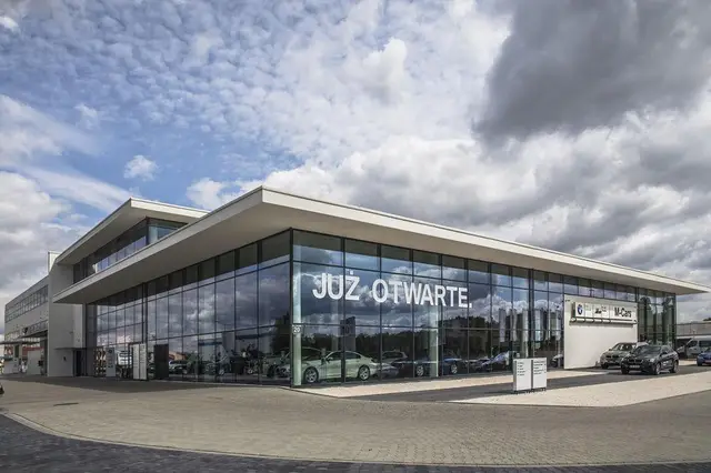 BMW Office — zdjęcie budynku