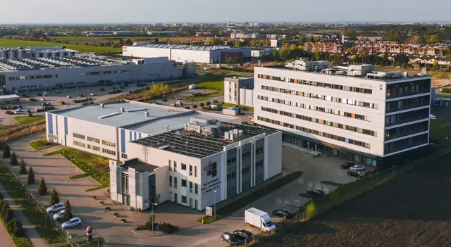 Business House – DPIiN — zdjęcie budynku