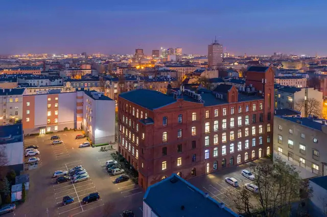 Business House Gdańska - Budynek B — zdjęcie budynku