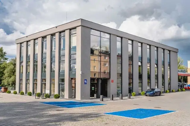 Center Office — zdjęcie budynku