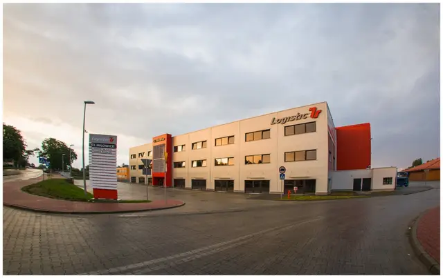 Centrum Biurowe Milowice — zdjęcie budynku