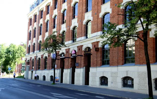 Centrum Biurowe Zenit - 17 — zdjęcie budynku