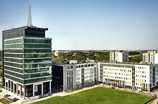 Gray Office Park - Budynek C — zdjęcie budynku