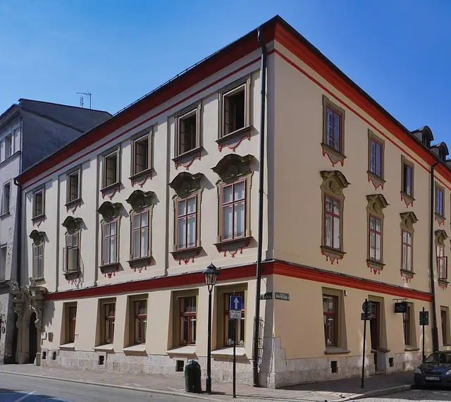 Pałac Popielów — zdjęcie budynku