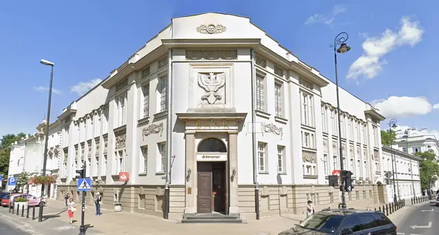 Krakowskie Przedmieście 37 — zdjęcie budynku