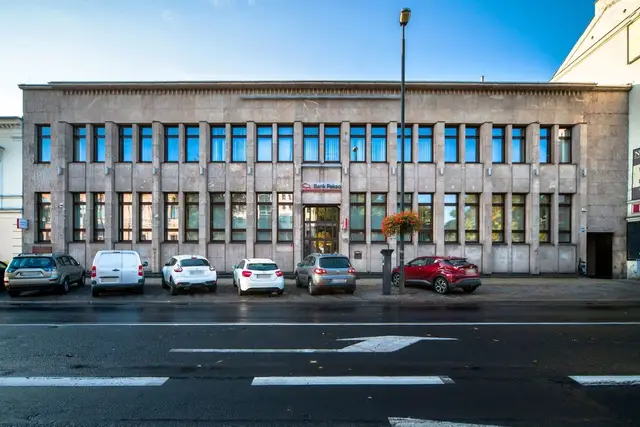 Krakowskie Przedmieście 64 — zdjęcie budynku