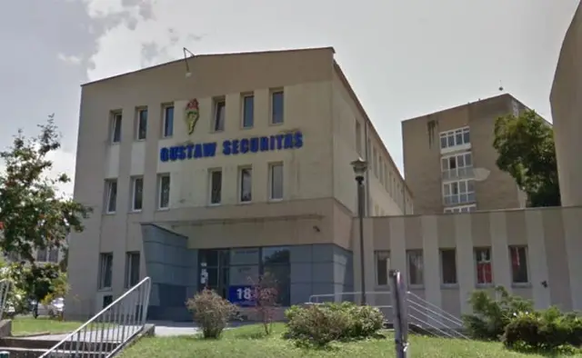 Łyskowskiego 18 — zdjęcie budynku