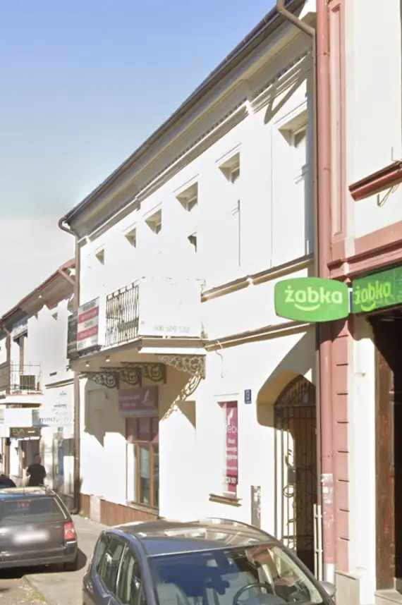 Plac Wolności 13 — zdjęcie budynku