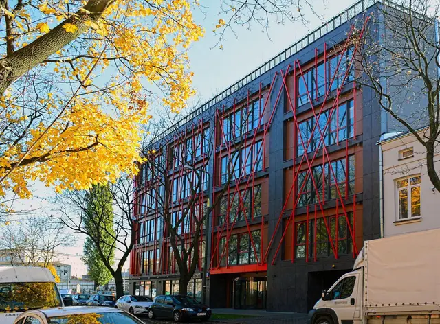 Portico Office Building — zdjęcie budynku