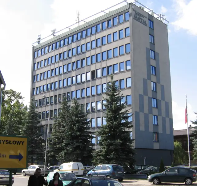 Sulechowska 4A — zdjęcie budynku