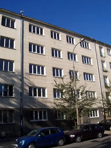 Topiel 23 — zdjęcie budynku