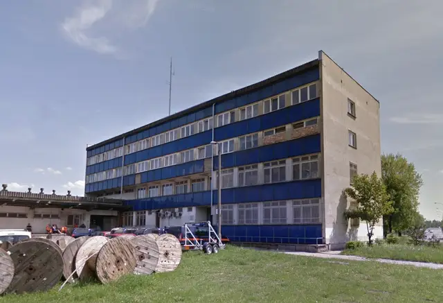 Unii Lubelskiej 3/5 — zdjęcie budynku