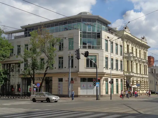 Warta HQ Łódź — zdjęcie budynku