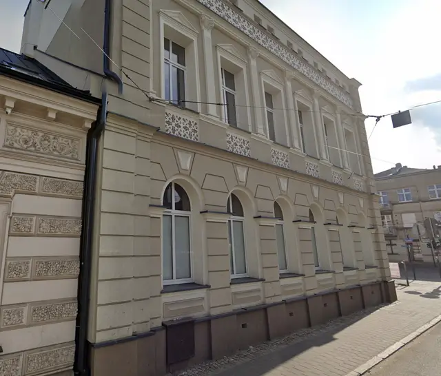 Zielona 20 — zdjęcie budynku