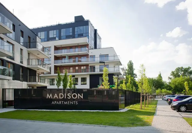 Madison Apartments — zdjęcie budynku