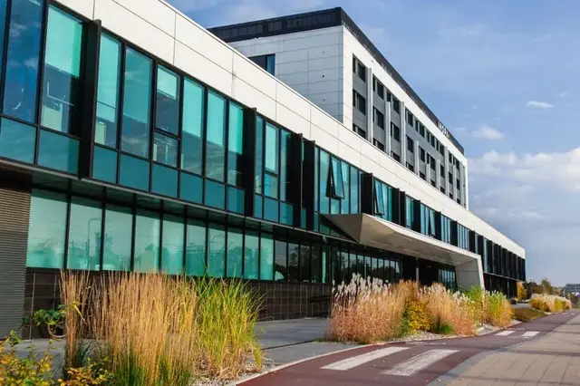 C200 Office — zdjęcie budynku