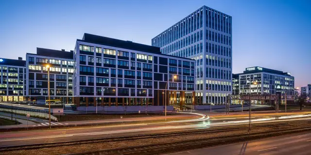 Business Garden Wrocław - Budynek 4 — zdjęcie budynku