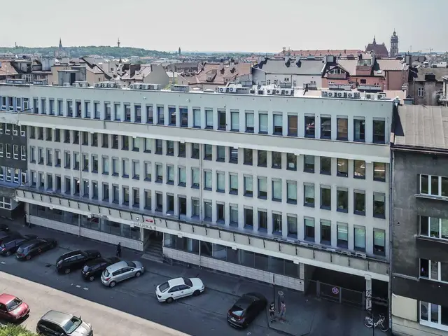 Halicka 9 — zdjęcie budynku