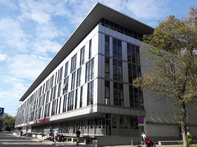 Krakowskie Centrum Biurowe Etiuda — zdjęcie budynku