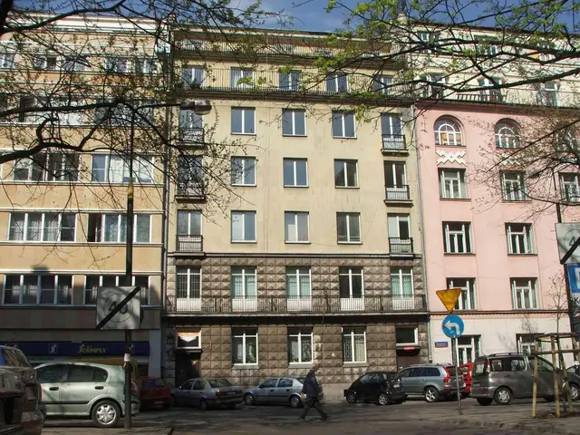 Koszykowa 8 — zdjęcie budynku