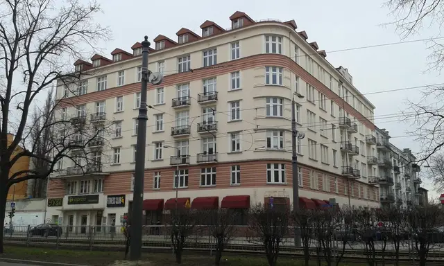 Puławska 39 — zdjęcie budynku