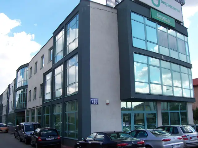 Puławska 405 — zdjęcie budynku