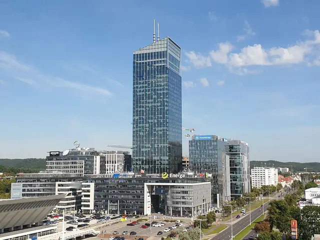 Wieżowiec Olivia Star w kompleksie Olivia Centre w Gdańsku
