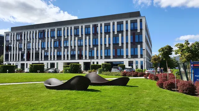 Poleczki Park Berlin — zdjęcie budynku